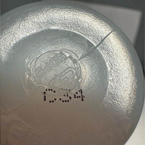 Clinique: Scrub Cream & Clarifying Lotion 2 (NEW - travel sizes) - Picture 7 of 9